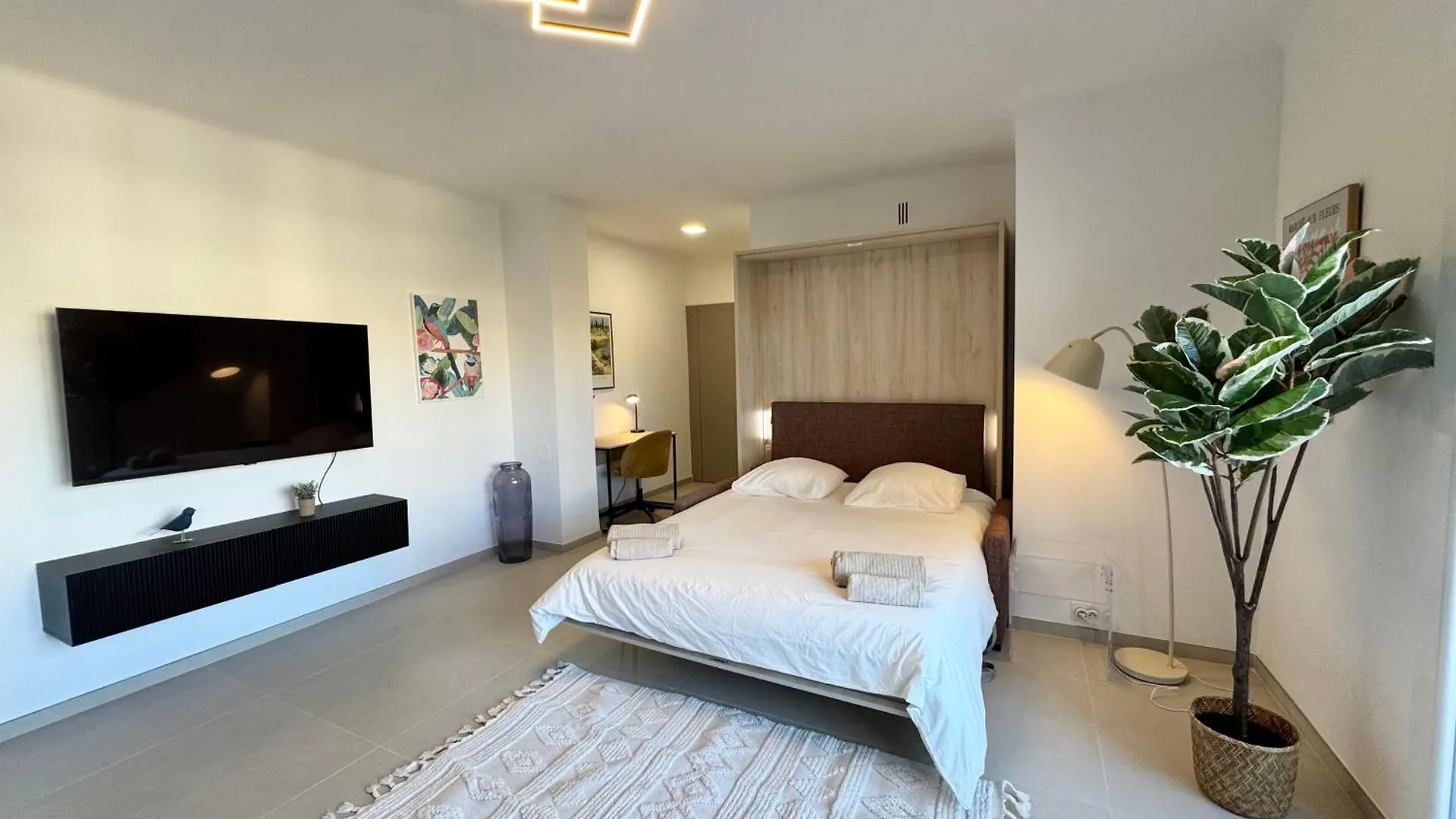 Le Studio Prestige Et Chic Antibes France